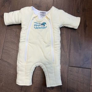 Baby Merlin's Magic Sleepsuit Swaddle
Wrap Transition Product